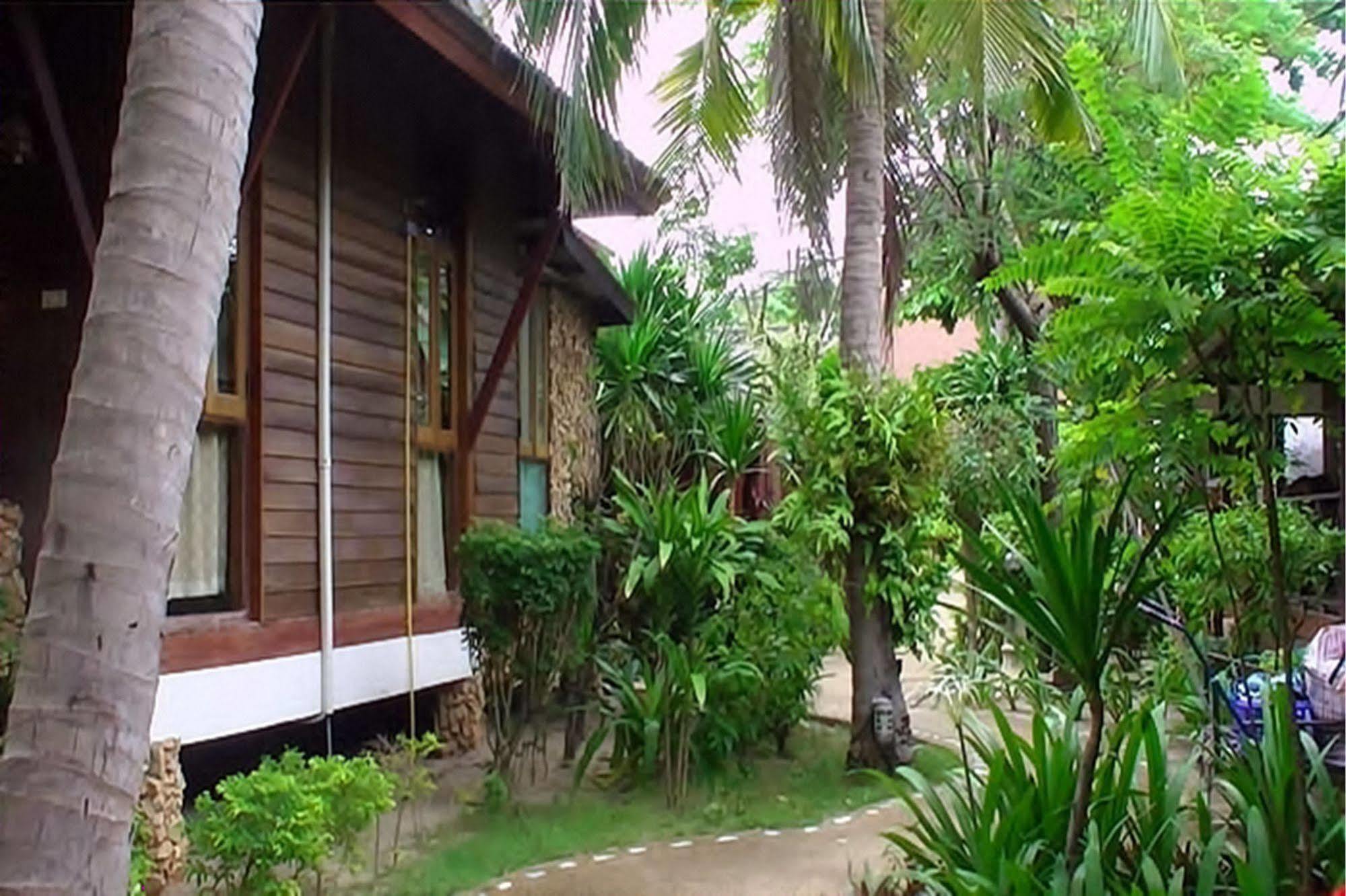 Utopia Resort Ko Samui Exterior foto